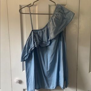One shoulder top💙
